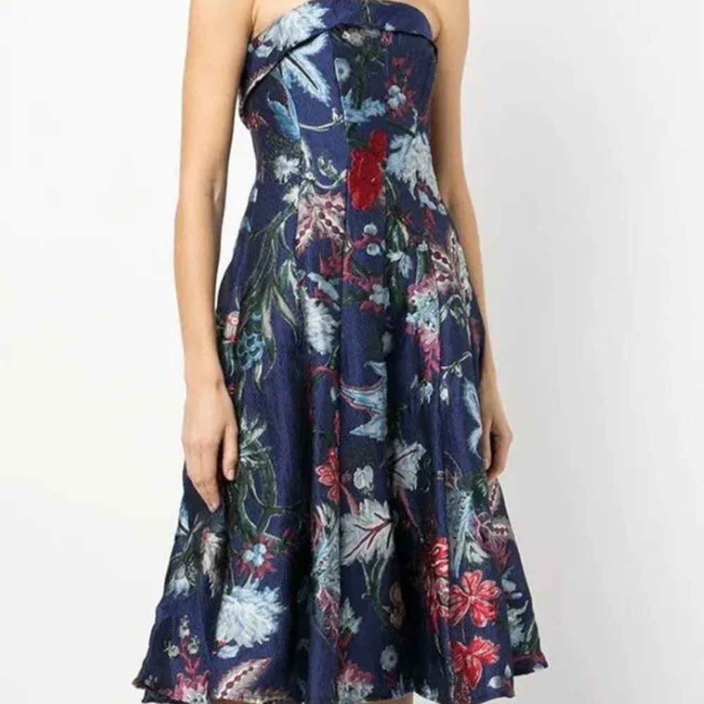 Beautiful Marchesa Notte tea length dress size 10. Worn once